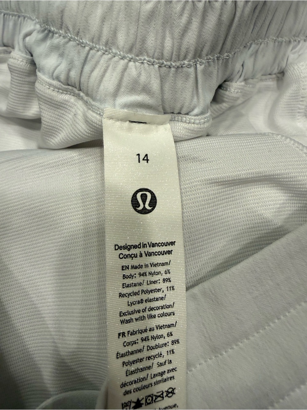 lululemon athletica White Athletic Shorts Size 14